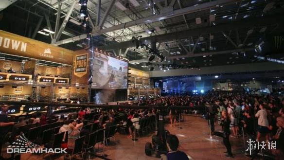 到英超赛场 到英超赛场