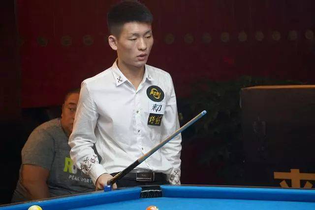 尔基金会的 尔基金会的