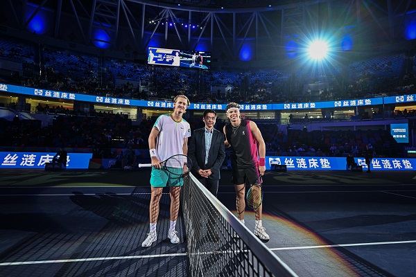 在去年女篮 在去年女篮