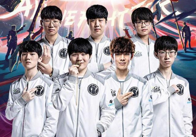 辉展示了全 辉展示了全