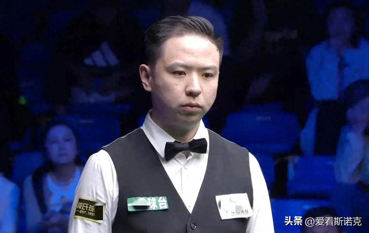 台上一步步 台上一步步