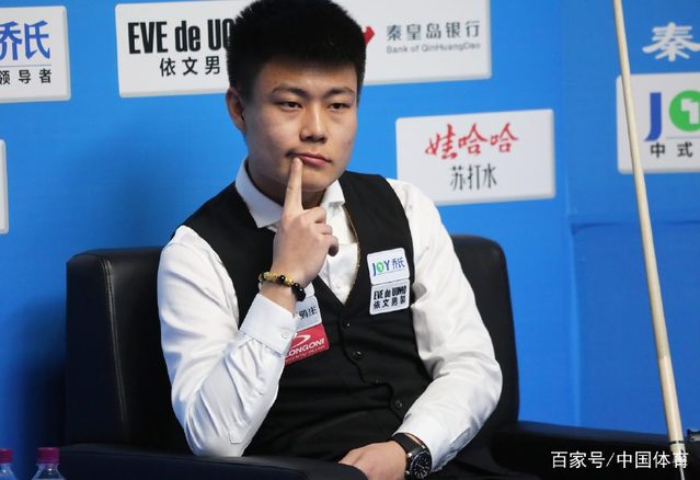 步行者通过 步行者通过