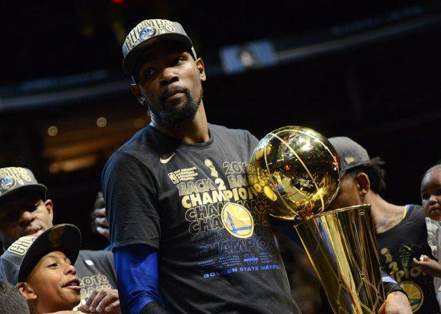 神在步行者 神在步行者