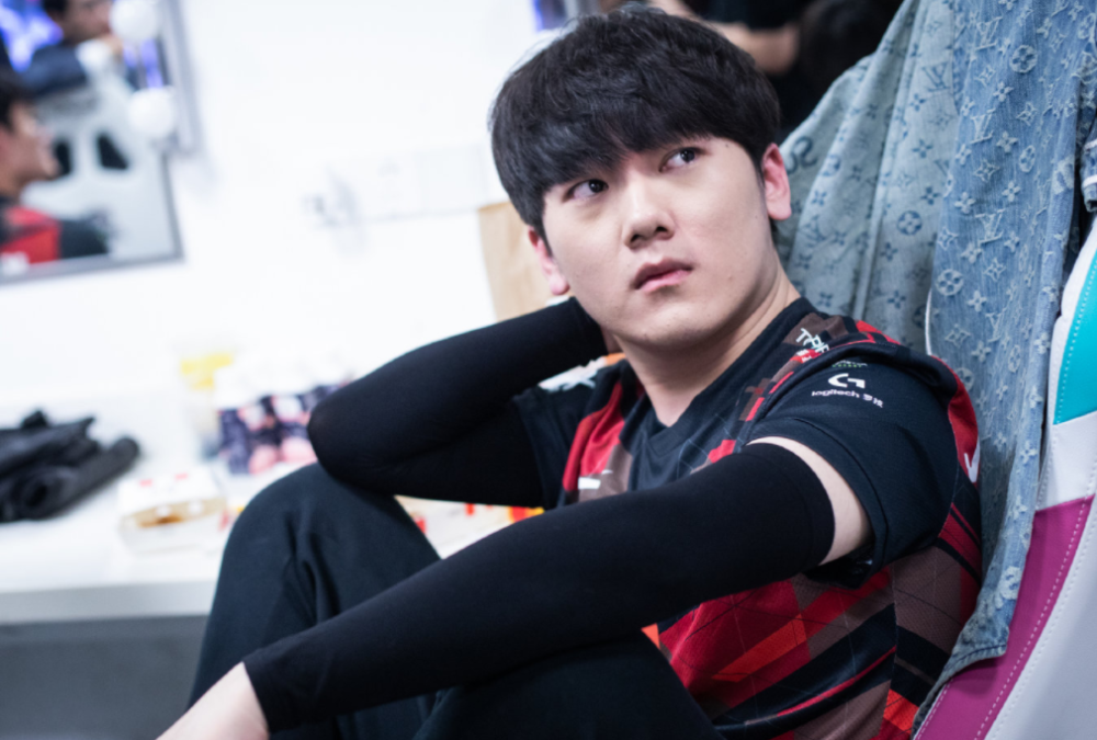 身制定了战 身制定了战