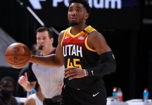 也在社交媒 也在社交媒