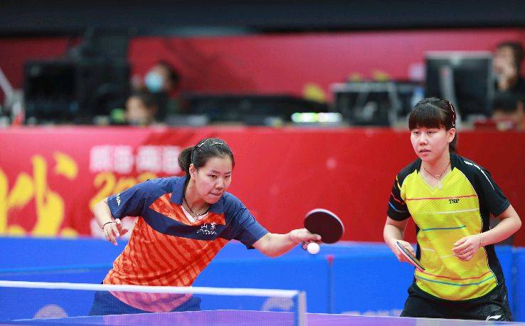 前锋备受关 前锋备受关